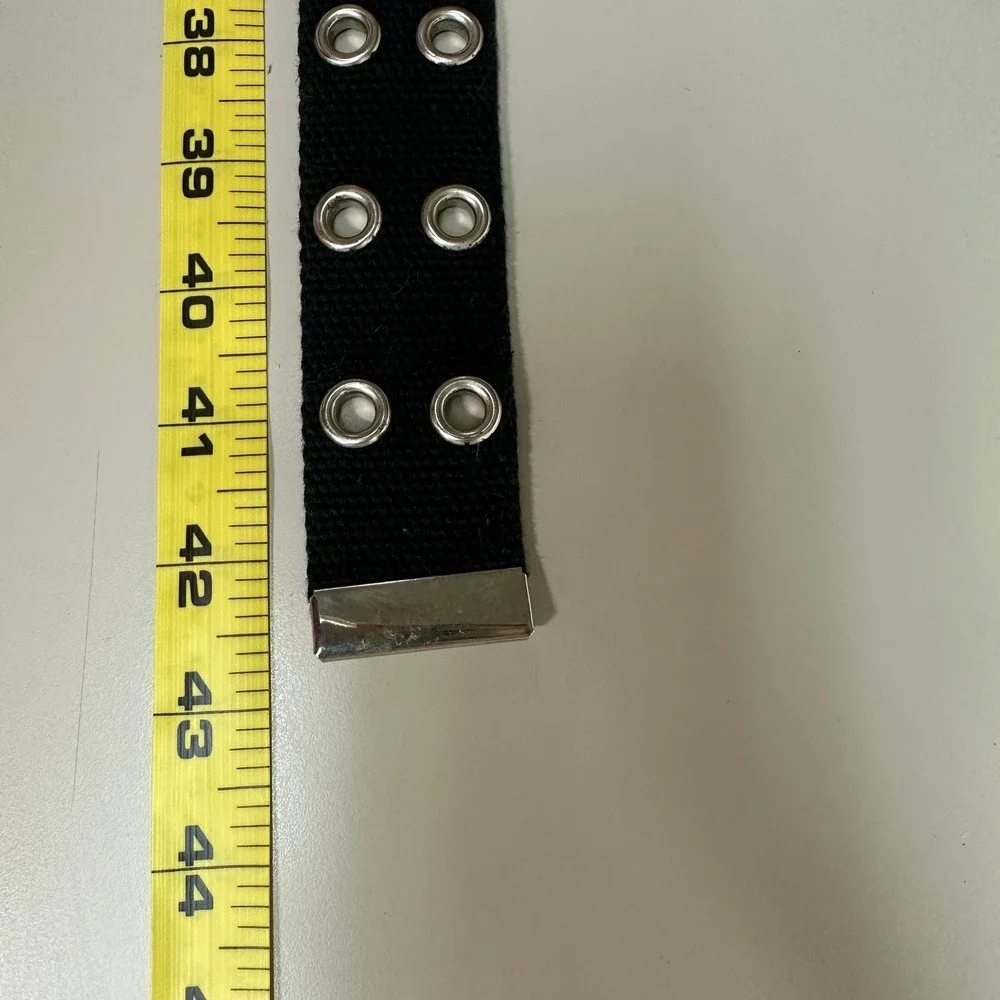 Unbranded double grommet